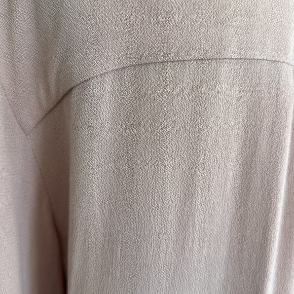 REVEROF women’s salmon pink V-neck draped long sleeve blouse size med - Picture 5 of 8